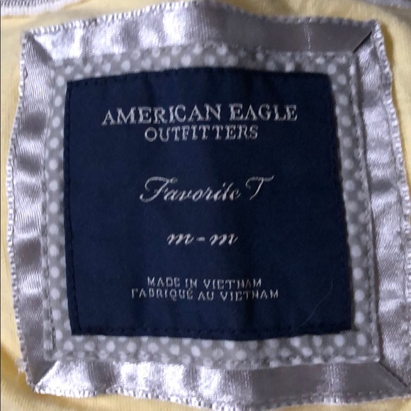 EUC American Eagle Favorite Tee Size Medium - Picture 8 of 8